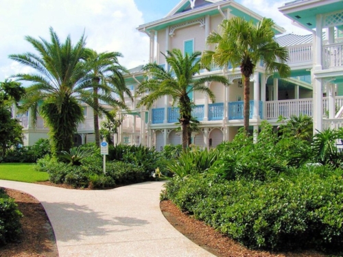 Disney DVC Old Key West walkways to buildings